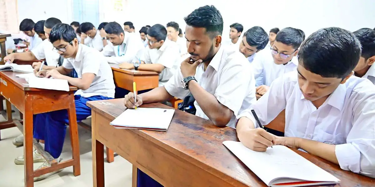 মাসি-পিসি গল্পের ৪টি অনুধাবনমূলক প্রশ্নোত্তর, ৩য় পর্ব, এইচএসসি বাংলা প্রথম পত্র
